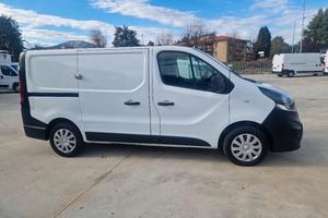 RENAULT TRAFIC FURGONE EURO 6