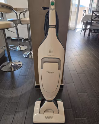 Folletto Vorwerk VK220S + Pulilava SP600 