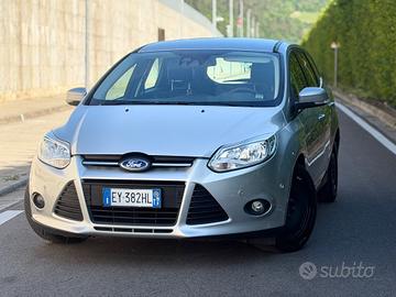 Ford Focus 1.6 TDCi 115 CV ok neopatentati