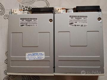 Floppy disk drive 3,5″ 1,44MB Sony Samsung