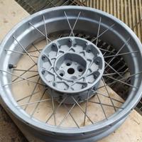Cerchi a raggia BMW 850 rt