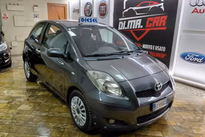 Toyota Yaris 1.4 D-4D DPF 3 porte 2010