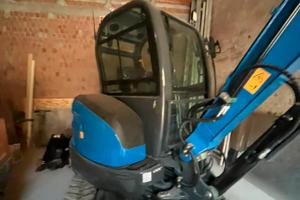 Mini Escavatore R32 PRO RIPPA