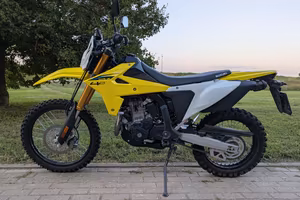 Suzuki DRZ 4S