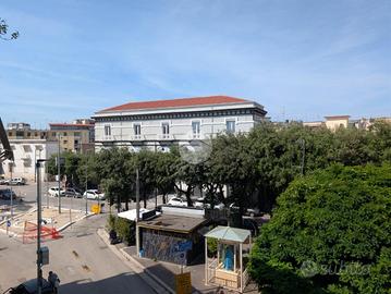 3 LOCALI A MELITO DI NAPOLI