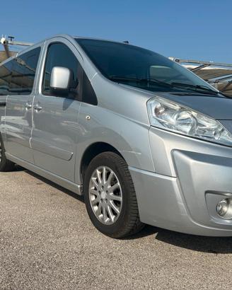 Fiat Scudo Panorama 9 Posti