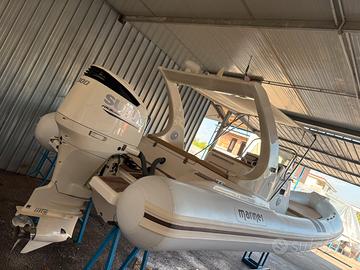 Mariner 830 wa suzuki 300 apx