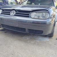 Paraurti anteriore VOLKSWAGEN GOLF 4 del 2000