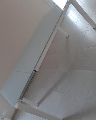 tavolo in vetro temperato cucina/salotto