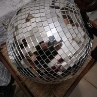 Sfera  discoteca sala dà ballo