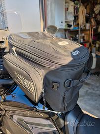 Borsa da serbatoio TanklockED estensibile per moto