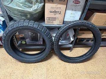 Gomme CST A4 90/90/21. 150/70/18