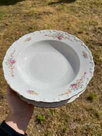 Set piatti in porcellana