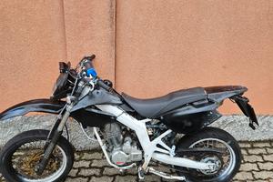 DERBI SENDA 125CC LEGGERE DESCRIZIONE 
