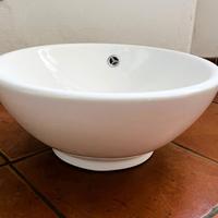 Lavabo da appoggio in ceramica