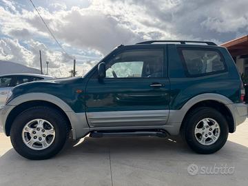 mitsubishi pajero 2.5 tdi 3p glx