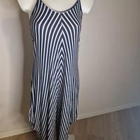 tunica a righe bianche e blu