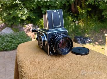 Hasselblad 500 CM+Zeiss Planar 80mm+A12 revisionat