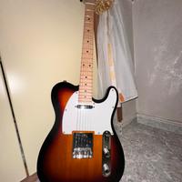 Chitarra elettrica con amplificatore