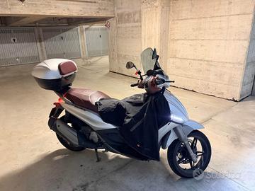 Piaggio Beverly 350 ST i.e. abs
