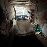 Maggiolone cabrio Karmann.