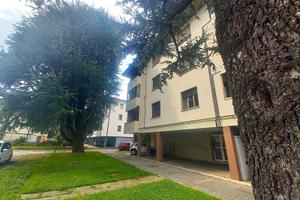 APPARTAMENTO ARREDATO DI 90 MQ BICAMERE TERRAZZ...