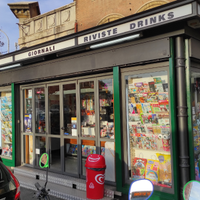 Chiosco negozio edicola