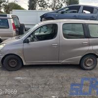 TOYOTA YARIS VERSO P2 1.3 84CV 02-05 Ricambi