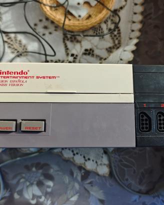 Nintendo Entertainment System (NES) 
