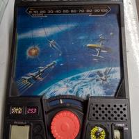 due vecchi giochi anni 80"