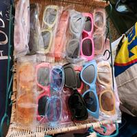 stock occhiali colorati