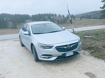 Opel insignia berlina