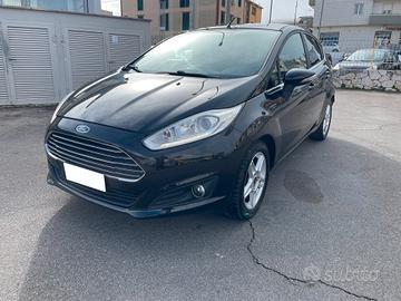 Ford Fiesta 1.5 TDCi 75CV 5 porte Titanium finanzi