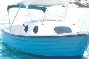 Lancia cabinato + carrello e motore 9.9 cv 4t