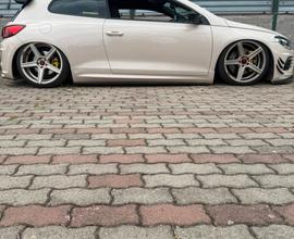 Scirocco R 375cv