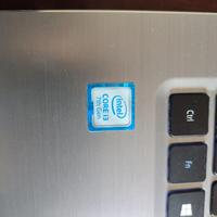 Computer portatile Acer praticamente nuovo