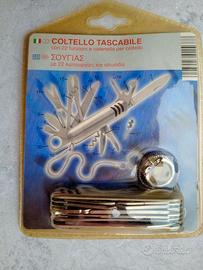 Portachiavi con attrezzo multifunzione