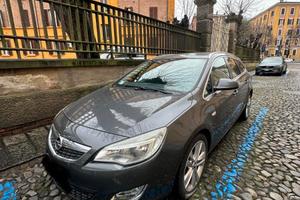 Opel Astra 1.7 CDTI 110 CV ST Cosmo