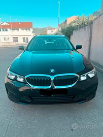 Bmw 318d touring mild hybrid 2022 come nuova