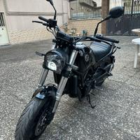 Benelli Leoncino 500