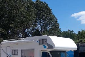 Camper Mansardato Adria Adriatik 670 DK 