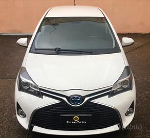 Toyota Yaris 1.5 Hybrid 5 porte Business