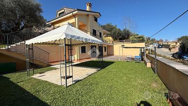 VILLA SINGOLA A CAPENA