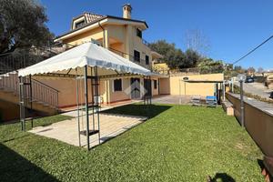 VILLA SINGOLA A CAPENA