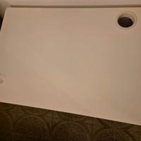 Scrivania bianca moderna salvaspazio