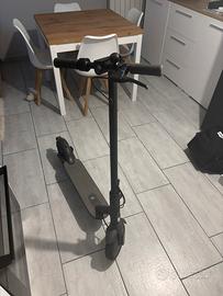 Monopattino elettrico xiaomi essential