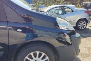 Parafango destro FIAT SCUDO del 2011