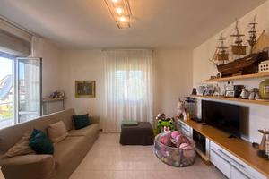 3 LOCALI A CASERTA