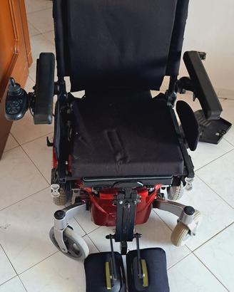 sedia a rotelle elettrica 