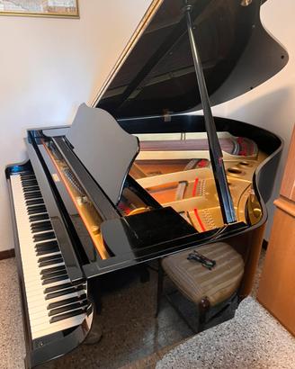 Pianoforte mezza coda Yamaha G1